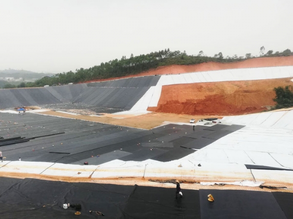 垃圾填埋場工程施工